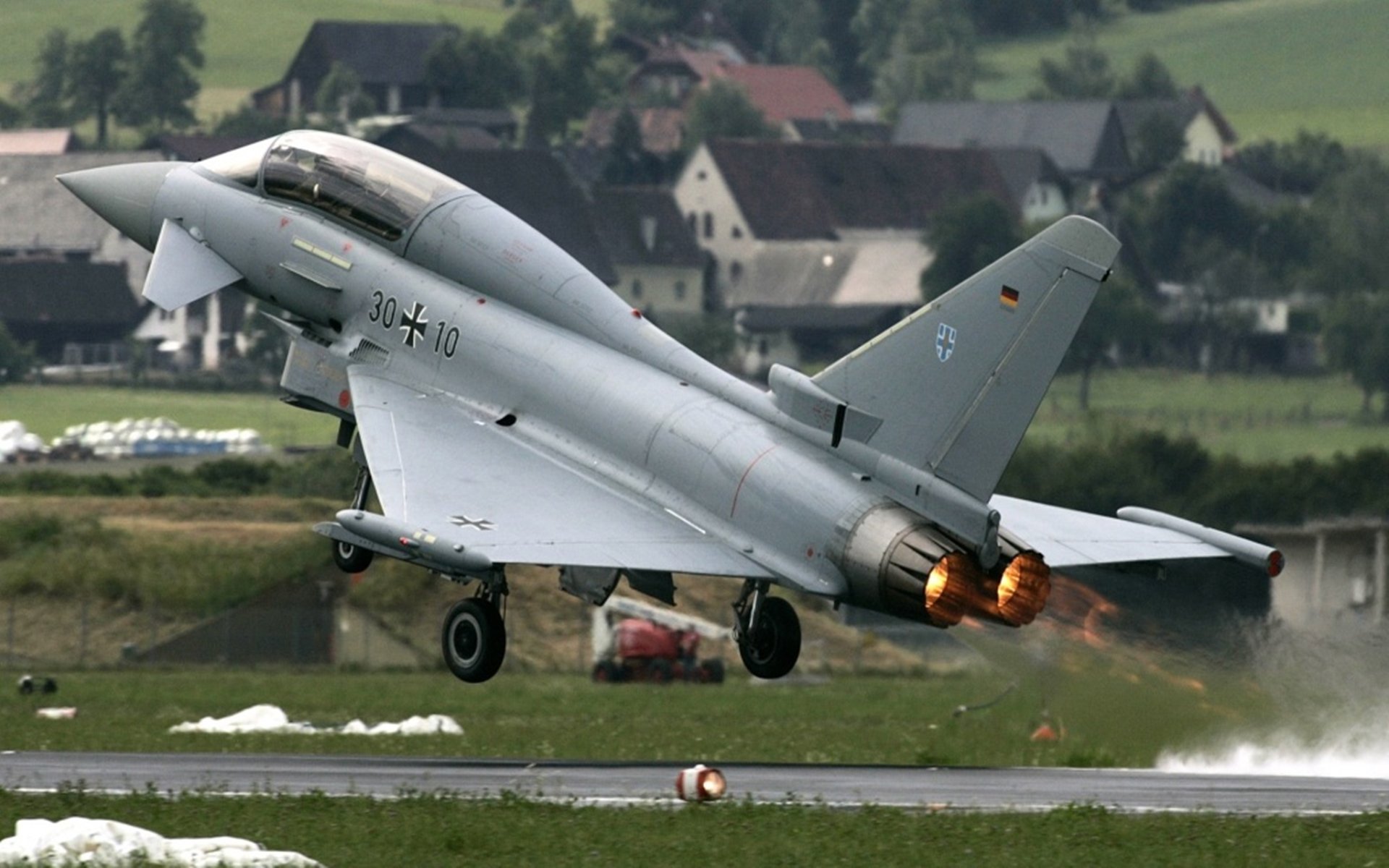 生死战巴拉圭力克乌克兰，卡马文加进攻端如入无人之境