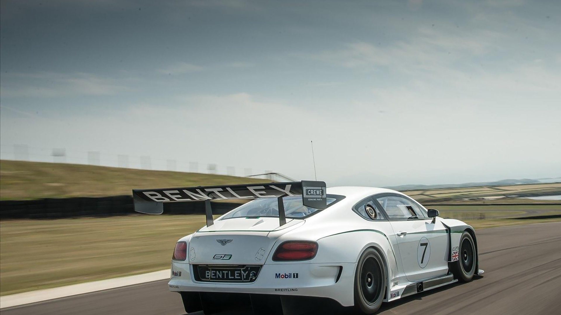 铁血收割者,米切尔关键先生本色 快船团队风暴席卷山西