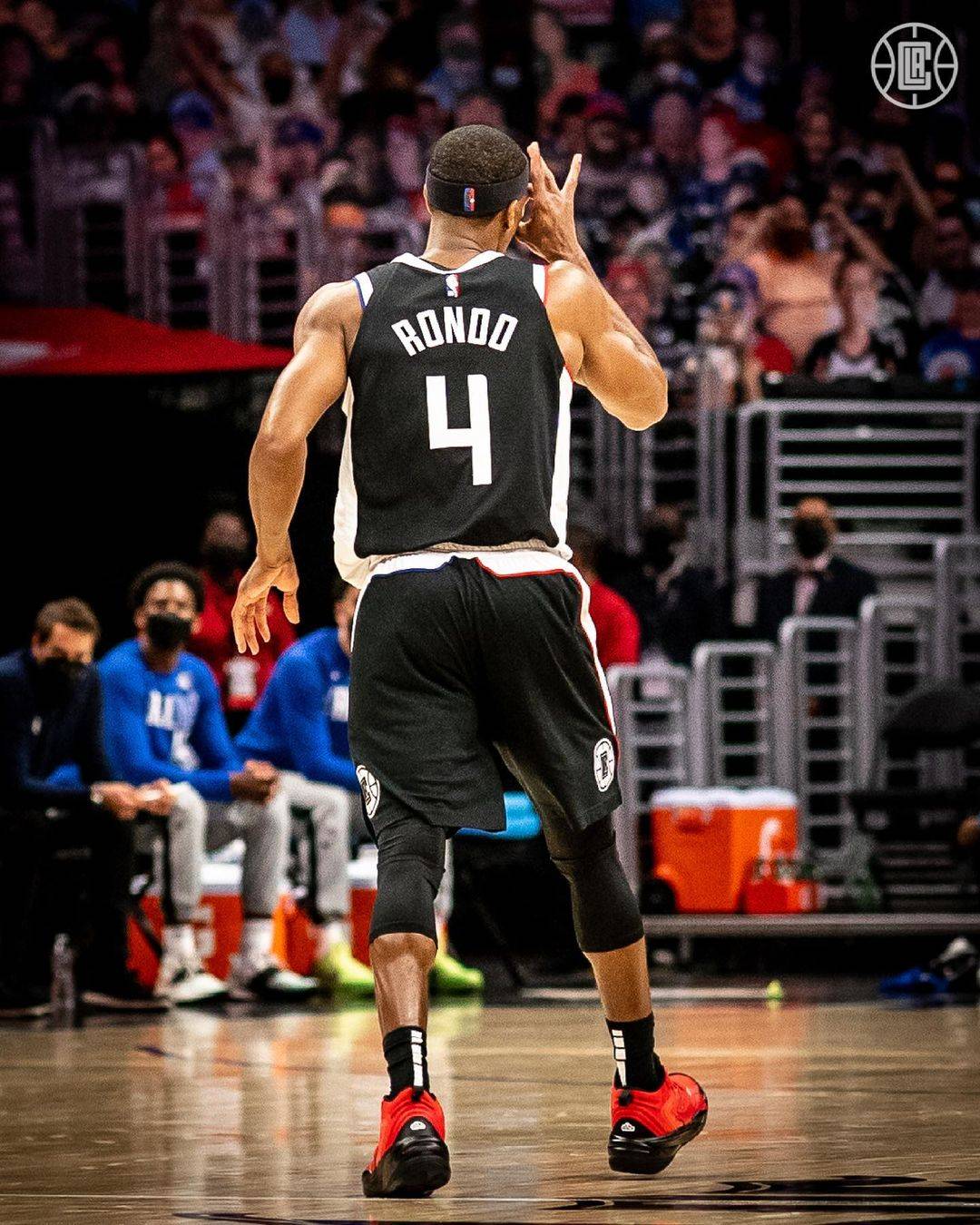 克莱大场面先生，快船全面压制独行侠