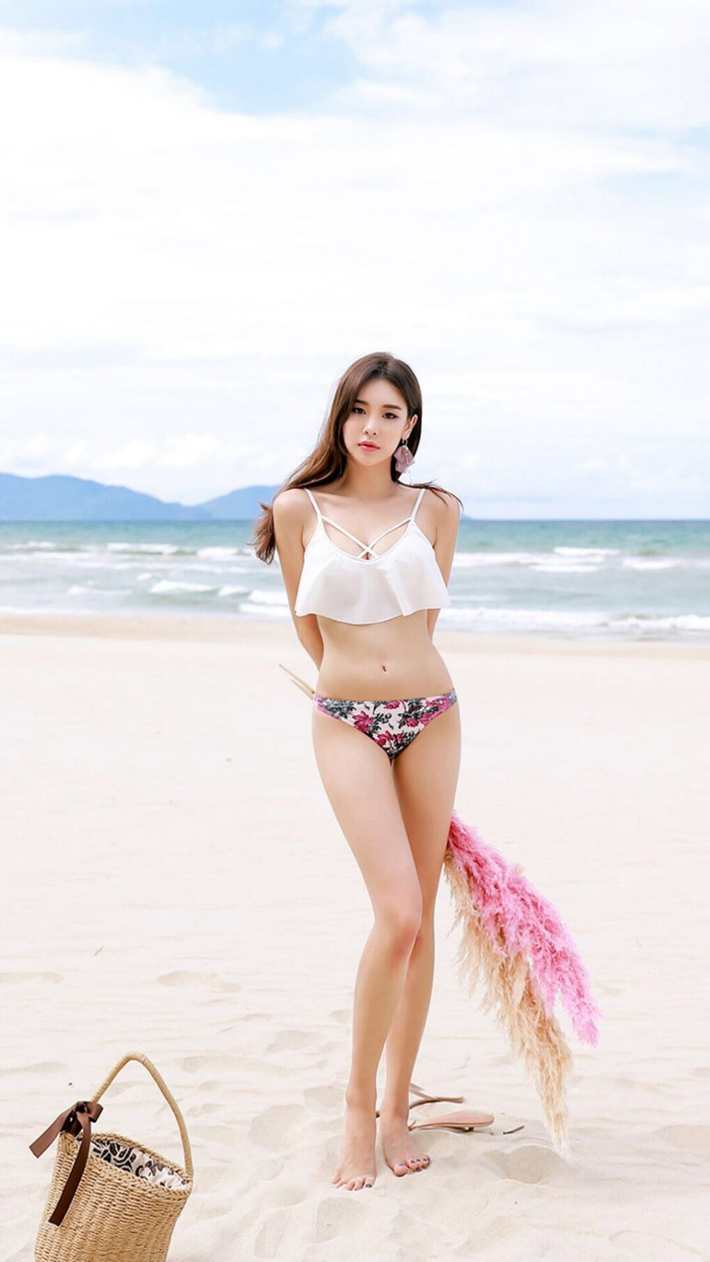 开云体育官方网站-巴尔韦德完成自我救赎，日本封锁乌拉圭，绿茵场上的逆转与坚韧之战