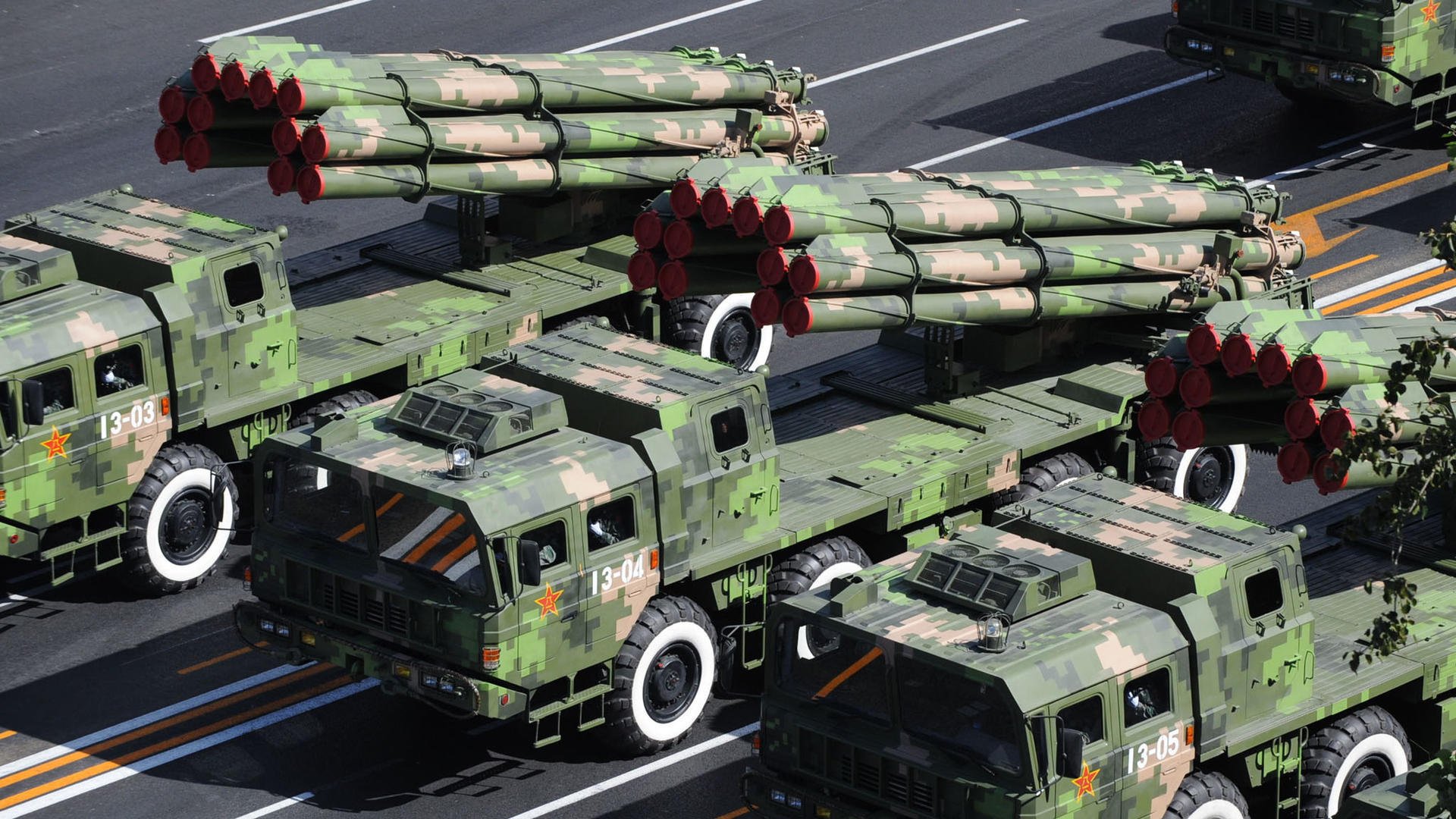 跨越东西的篮球梦，当英超争冠遇上湖人打穿广东队的灵魂对话